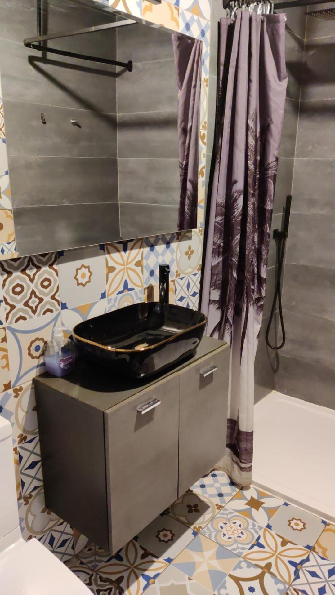 Airport Accommodation Bedroom With Your Own Private Bathroom Self Check In And Self Check Out Air-Condition Included Mqabba Экстерьер фото